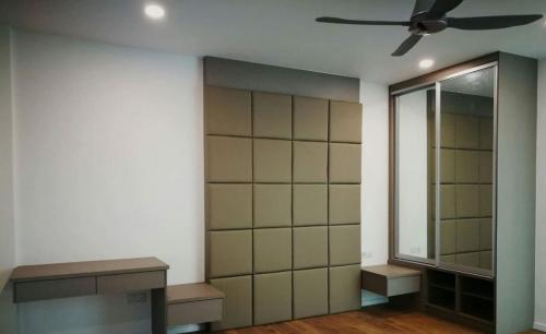 RT Furniture & Renovation - Bed Design 027