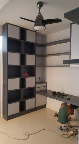 RT Furniture & Renovation - Study Table 008