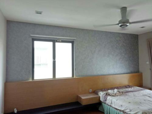 RT Furniture & Renovation - Bed Design 004