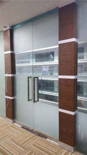 RT Furniture & Renovation - Office 012