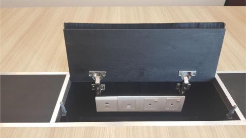 RT Furniture & Renovation - Office 003