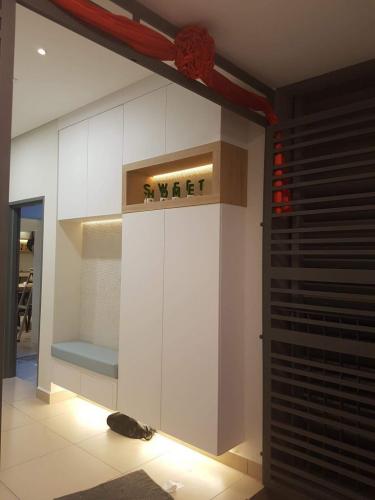 RT Furniture & Renovation - Shoe Rack 010